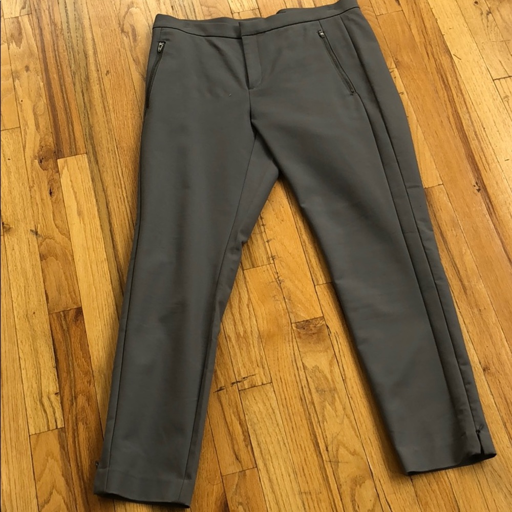 Banana Republic zip pocket flat front Addison Pant - Picture 2 of 5